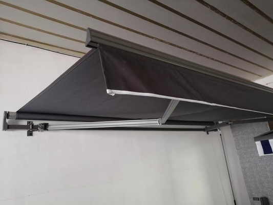 Bahan layar Polyester Awning retractable untuk Patio Balkon UV Water-Resistant Cover