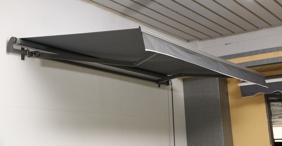 Serbaguna dan awning tahan lama 250 * 200CM Extendable manual retractable QF-01KD