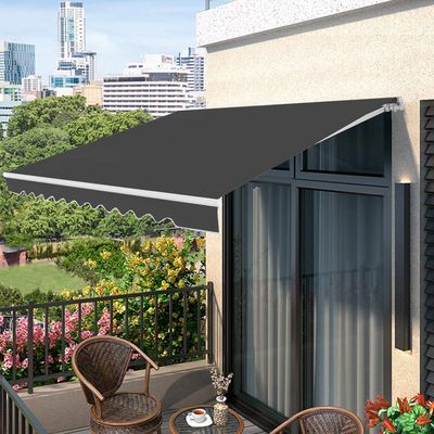 Balkon Privacy Screen Awnings dengan Powder Coated Sail Finishing dan Retractable Arm