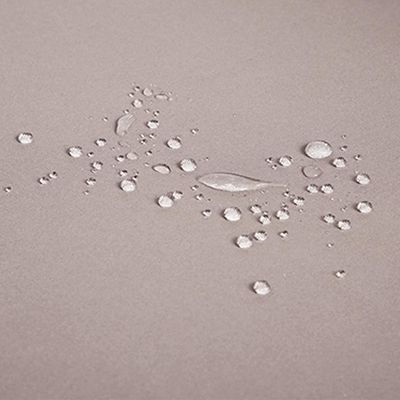 Tinggi 160cm Retraktable Patio Screen Frame Grey 63x118inch Privacy Screen untuk Taman